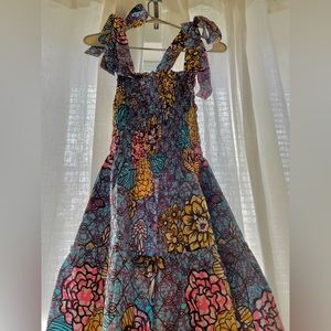 New With Tags Large Elisamama Nike Floral Dress Multi